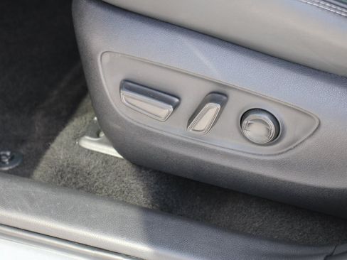 Used 2024 Toyota RAV4 XLE Premium image 12