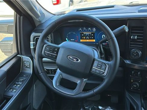 New 2026 Ford F250 Lariat w/ Black Appearance Package image 22
