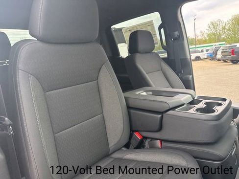 New 2026 Chevrolet Silverado 1500 Custom Trail Boss w/ LPO, Dark Essentials Package AWD/4WD image 29