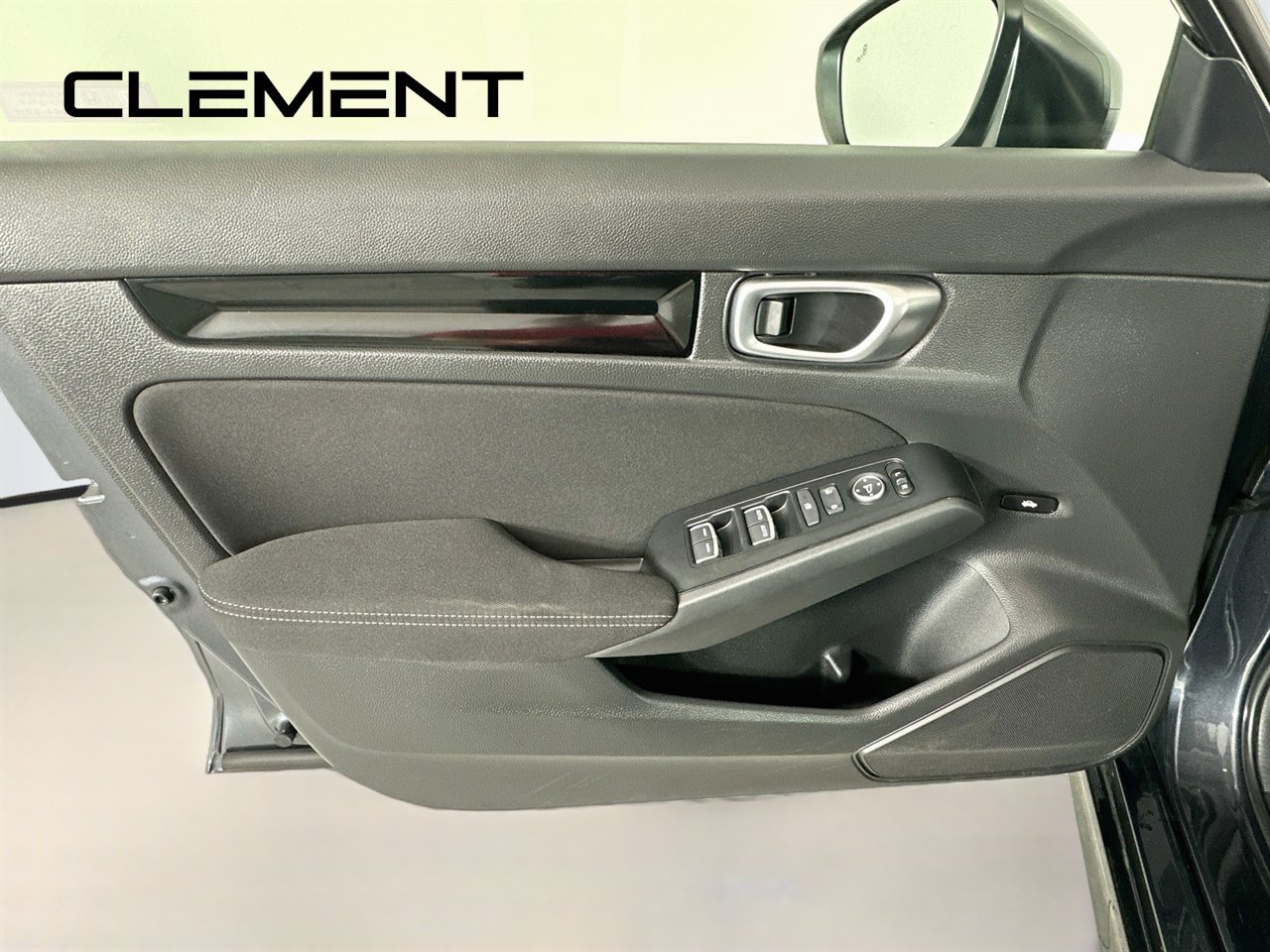 Used 2024 Honda Civic EX image 28