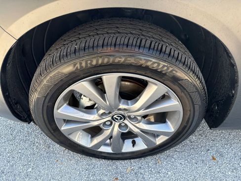 Used 2025 MAZDA CX-30 AWD 2.5 S w/ Preferred Package image 12