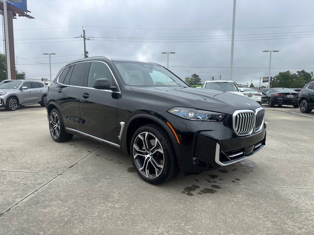 Certified 2026 BMW X5 sDrive40i w/ Parking Assistance Package RWD image 5