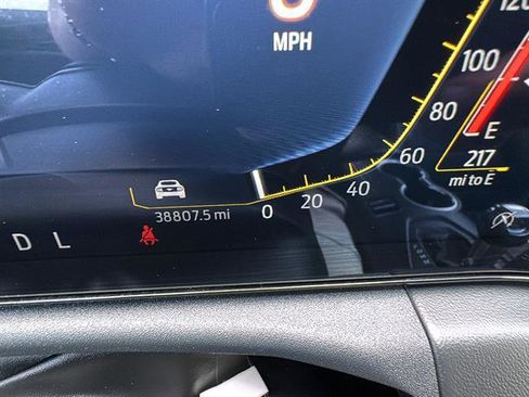 Used 2024 Ford Mustang Premium image 19