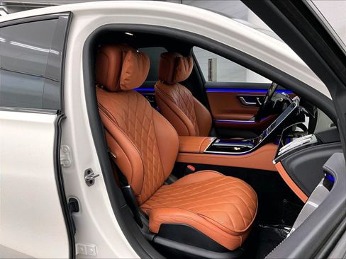 Certified 2023 Mercedes-Benz S 580 4MATIC Sedan image 6