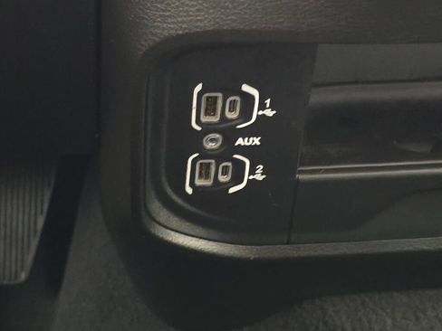 Used 2024 RAM 2500 Big Horn image 30