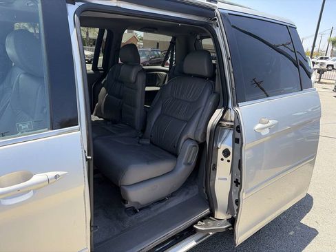 Used 2008 Honda Odyssey Touring image 11