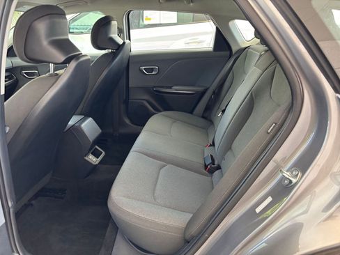 Used 2025 Kia K4 FWD image 27