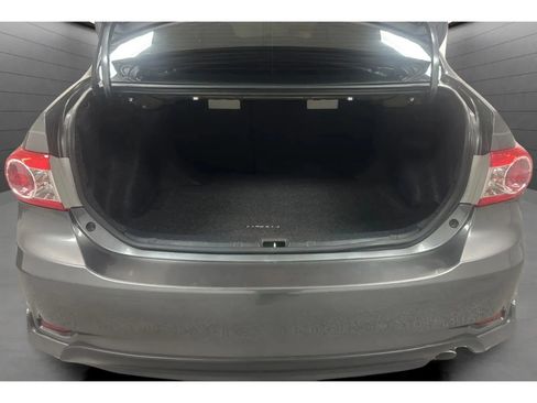 Used 2013 Toyota Corolla S w/ Premium Pkg FWD image 18