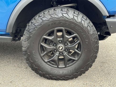 Used 2024 Ford Bronco Badlands image 26