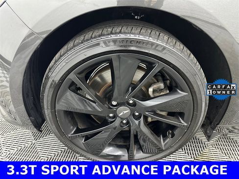 Used 2023 Genesis G70 3.3T w/ Sport Advanced Package image 13