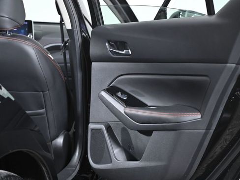 Certified 2023 Nissan Altima 2.5 SR image 32