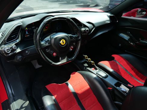 Used 2020 Ferrari 488 Pista Coupe image 16