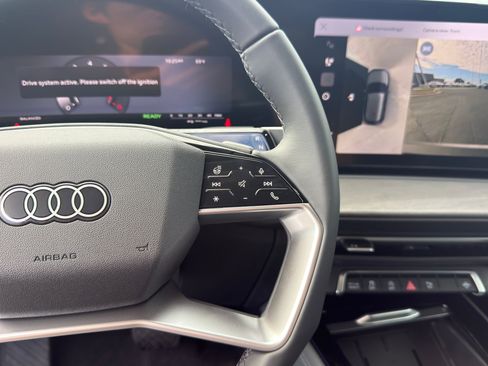 New 2026 Audi Q3 quattro 2.0T AWD/4WD image 18