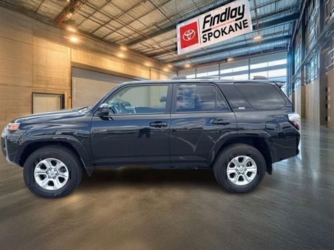 Certified 2024 Toyota 4Runner SR5 AWD/4WD image 6