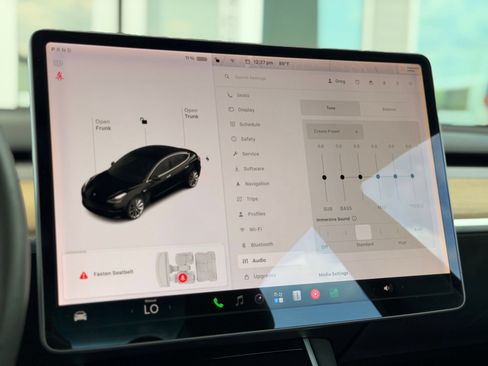 Used 2020 Tesla Model 3 Long Range AWD/4WD image 40