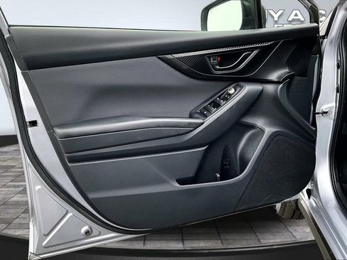 Used 2021 Subaru Crosstrek 2.0i Premium w/ Moonroof Package image 23