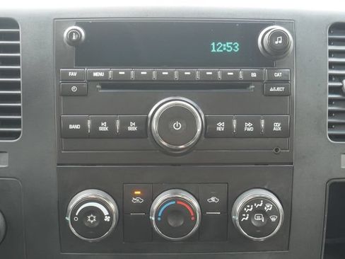 Used 2010 Chevrolet Silverado 1500 LT w/ Power Pack Plus AWD/4WD image 17