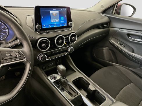 Used 2025 Nissan Sentra SV image 26