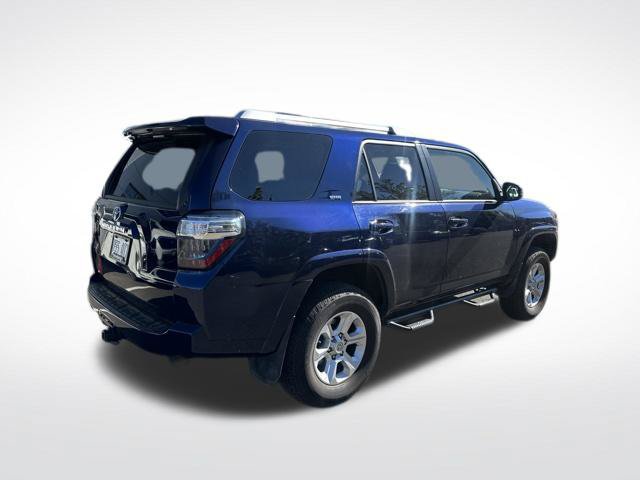 Used 2015 Toyota 4Runner SR5 AWD/4WD image 3