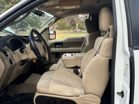 Used 2007 Ford F150 XLT image 12