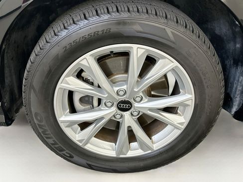 Used 2025 Audi Q3 2.0T Premium AWD/4WD image 11