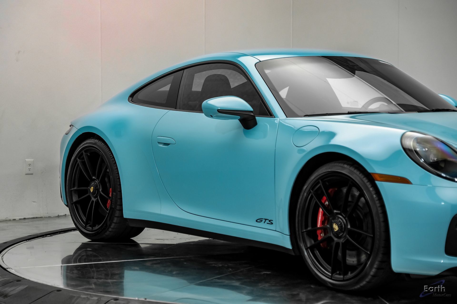 Used 2024 Porsche 911 Carrera GTS RWD image 26