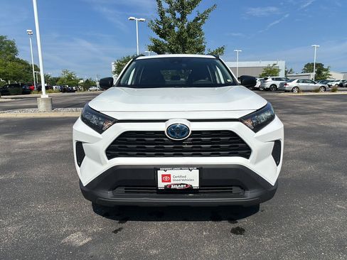 Used 2021 Toyota RAV4 LE AWD/4WD image 6