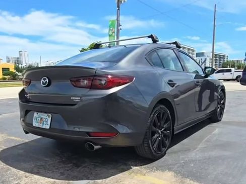Used 2022 MAZDA MAZDA3 s AWD/4WD image 8