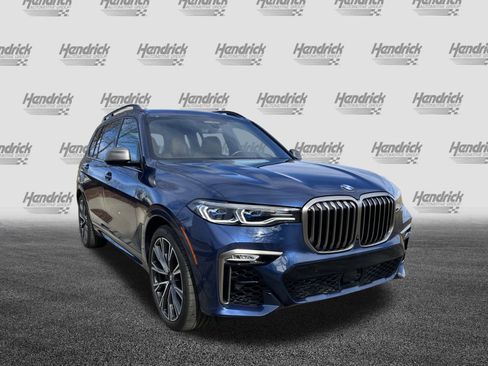Used 2021 BMW X7 M50i image 2
