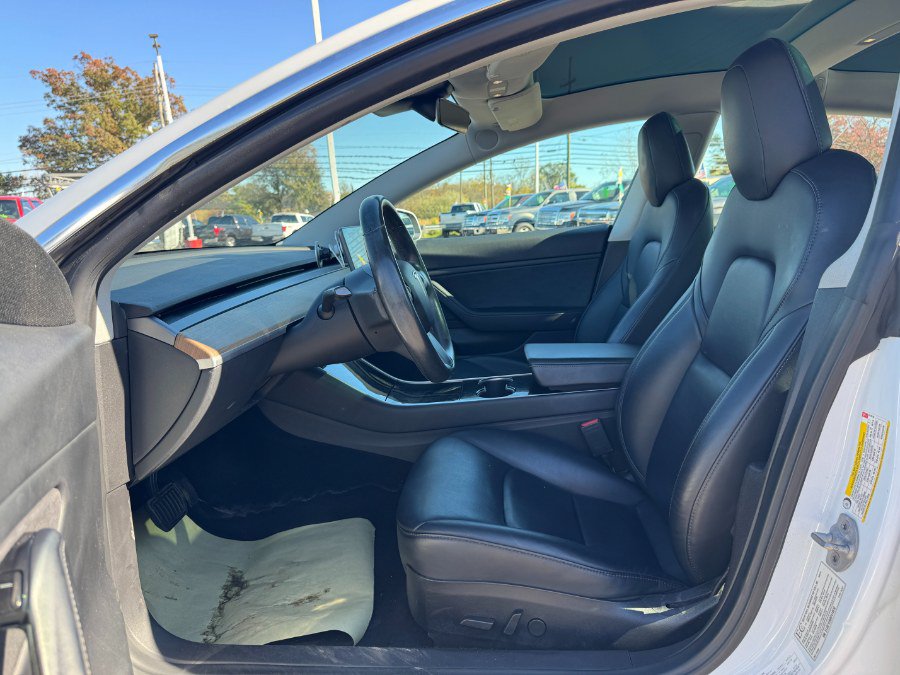 Used 2019 Tesla Model 3 Mid Range RWD image 15