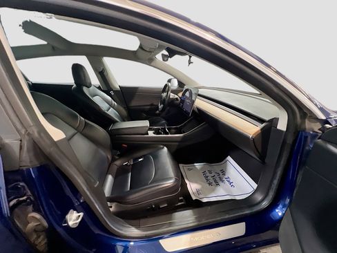 Used 2017 Tesla Model 3 Long Range image 22