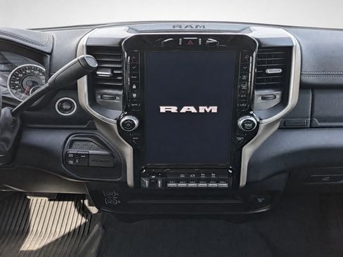 Used 2023 RAM 3500 Laramie AWD/4WD image 17