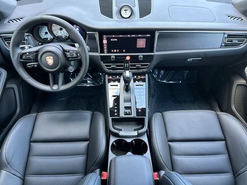 New 2026 Porsche Macan GTS AWD/4WD image 6
