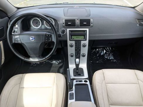 Used 2013 Volvo C70 T5 FWD image 14