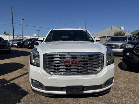 Used 2020 GMC Yukon Denali w/ Open Road Package image 2