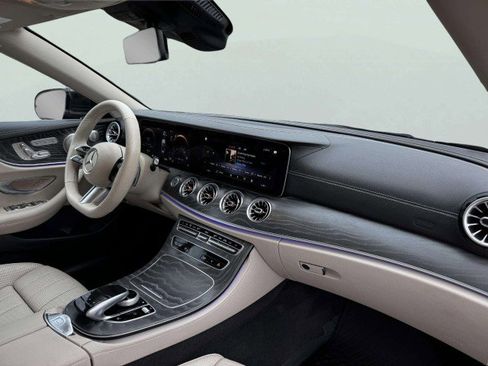 Used 2023 Mercedes-Benz E 450 4MATIC Cabriolet image 43