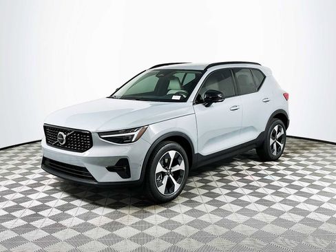 New 2026 Volvo XC40 B5 Plus w/ Protection Package Premier image 3