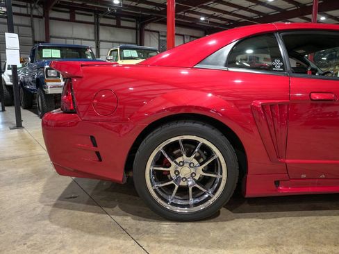 Used 2000 Ford Mustang GT RWD image 9
