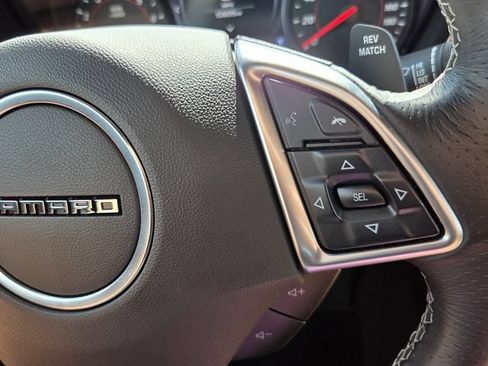 Certified 2019 Chevrolet Camaro SS RWD image 23