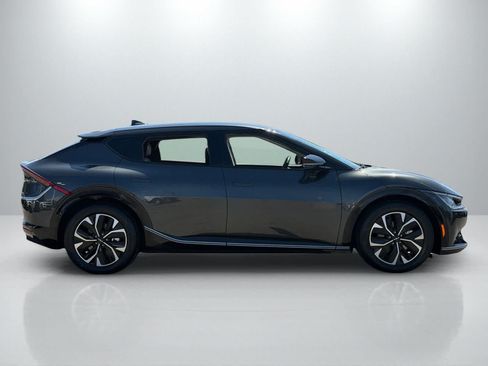 Used 2024 Kia EV6 Wind AWD/4WD image 8