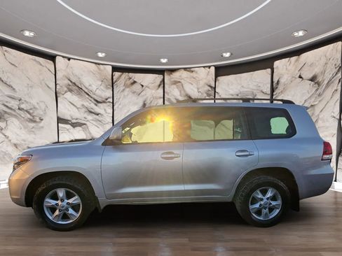 Used 2008 Toyota Land Cruiser image 5