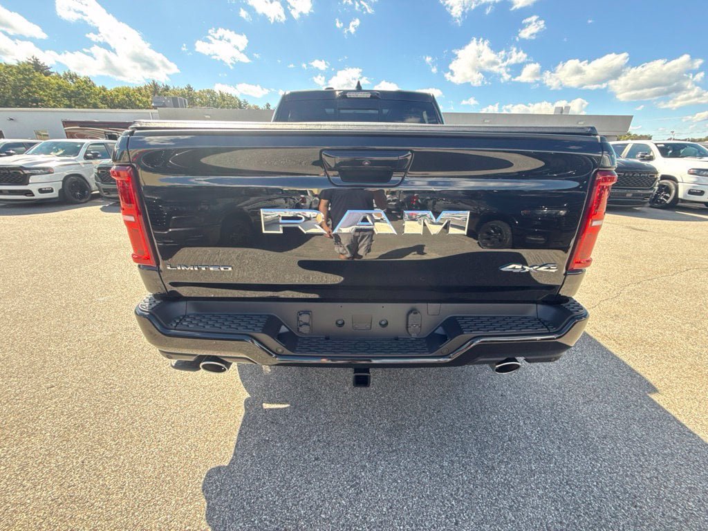 New 2027 RAM 1500 Limited AWD/4WD image 4