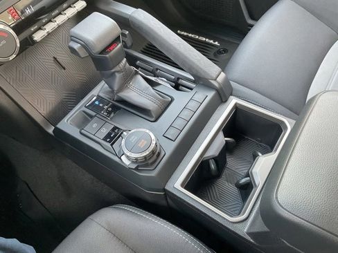 New 2026 Toyota Tacoma SR5 image 27