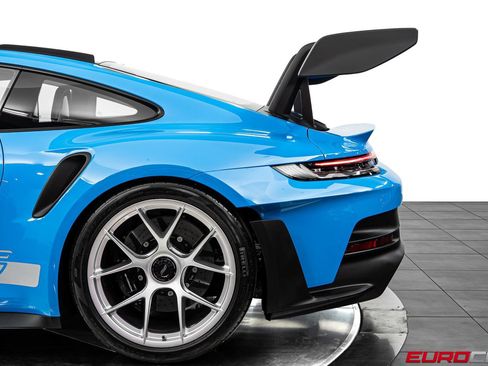 Used 2024 Porsche 911 GT3 RS RWD image 19