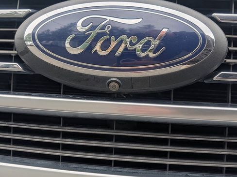 Used 2018 Ford F150 Limited AWD/4WD image 19