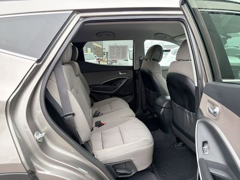 Used 2017 Hyundai Santa Fe Sport image 25