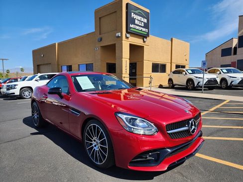 Used 2020 Mercedes-Benz SLC 300 w/ Premium Package image 2