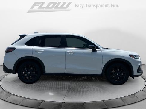 Certified 2024 Honda HR-V Sport image 8