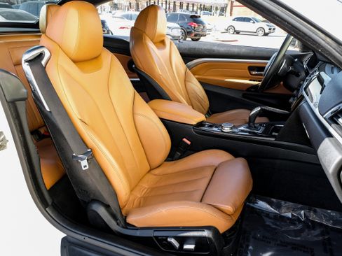 Used 2018 BMW 430i Convertible image 38