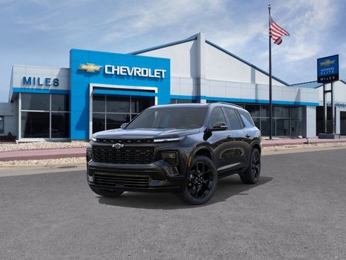 New 2026 Chevrolet Traverse RS w/ LPO, Floor Liner Package image 13